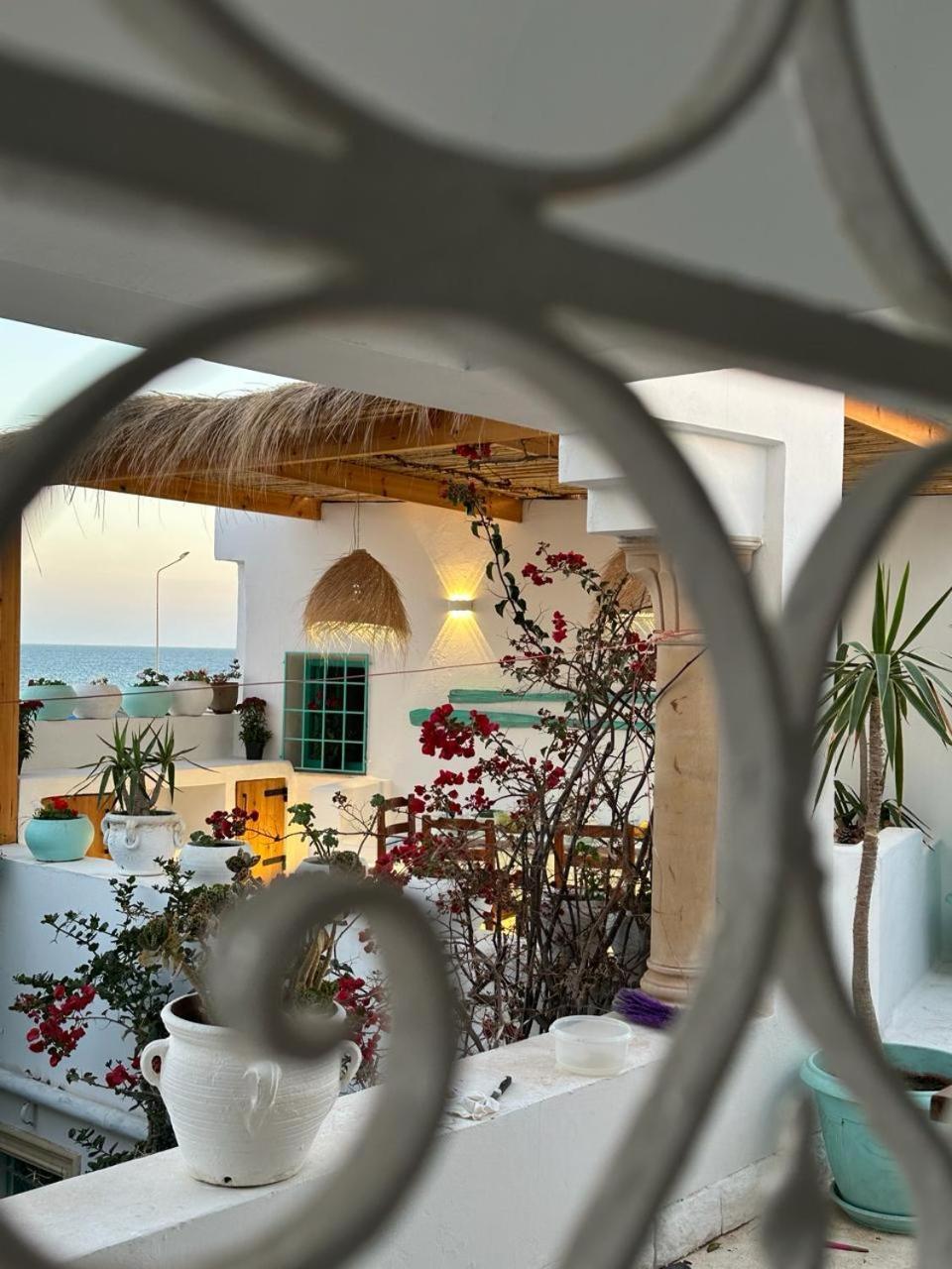 Dar El Mahdia By Daldoul Bed and Breakfast Exteriör bild